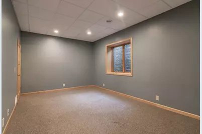 124 Jay Street, Le Sueur, MN 56058 - Photo 43