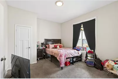 675 Lowry Avenue NE, Minneapolis, MN 55418 - Photo 7