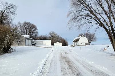 33796 County Road 11, Olivia, MN 56277 - Photo 3