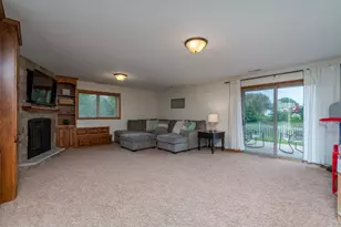 320 Grovebrook Ct, Mankato, MN 56001 - Photo 15