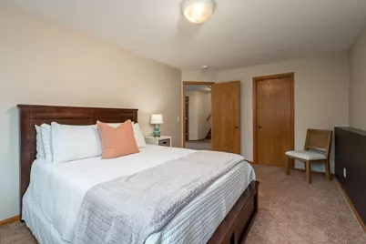 320 Grovebrook Court, Mankato, MN 56001 - Photo 19