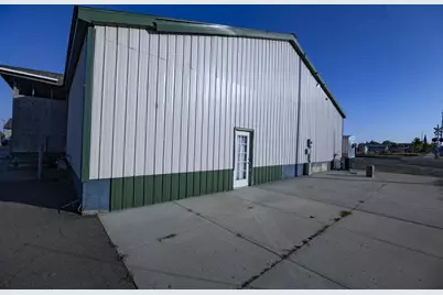 105 NE Ash Avenue, Wadena, MN 56482 - Photo 3