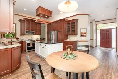 17128 Jonquil Avenue, Lakeville, MN 55044 - Photo 7