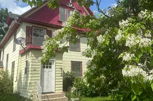 213 2nd Ave SE, Pelican Rapids, MN 56572 - Photo 1