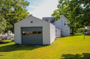 204 W 2nd St, Starbuck, MN 56381 - Photo 5