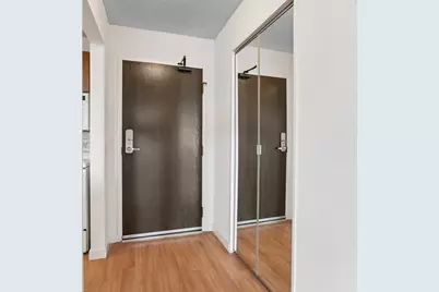 78 10th Street E #2104, Saint Paul, MN 55101 - Photo 3