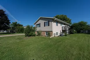 131 Circle Dr, Saint Charles, MN 55972 - Photo 51