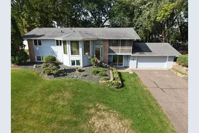 4835 Yorktown Lane N, Plymouth, MN 55442 - Photo 1