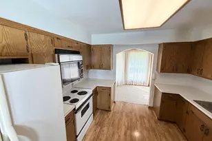 4835 Yorktown Ln N, Plymouth, MN 55442 - Photo 27