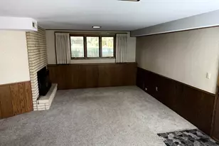 4835 Yorktown Ln N, Plymouth, MN 55442 - Photo 11