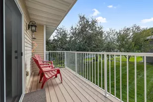 1827 County Rd E E, White Bear Lake, MN 55110 - Photo 21