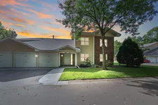 1827 County Rd E E, White Bear Lake, MN 55110 - Photo 1