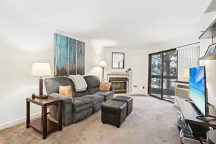 7621 Edinborough Way, Edina, MN 55435 - Photo 9