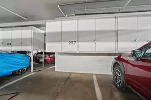 7621 Edinborough Way, Edina, MN 55435 - Photo 23