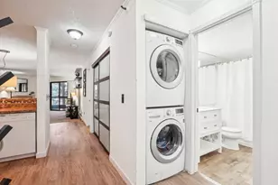 7621 Edinborough Way, Edina, MN 55435 - Photo 3