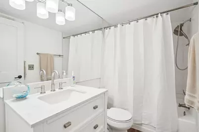 7621 Edinborough Way #2201, Edina, MN 55435 - Photo 17