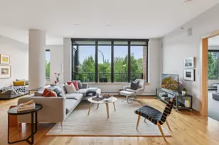 215 10th Ave S, Minneapolis, MN 55415 - Photo 1