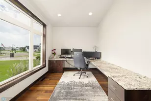 6023 Wildflower Dr S, Fargo, ND 58104 - Photo 31