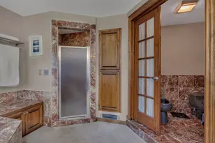 2021 Hillcrest Dr, Saint Cloud, MN 56303 - Photo 31