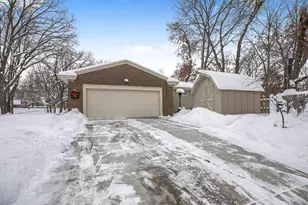 2021 Hillcrest Dr, Saint Cloud, MN 56303 - Photo 65