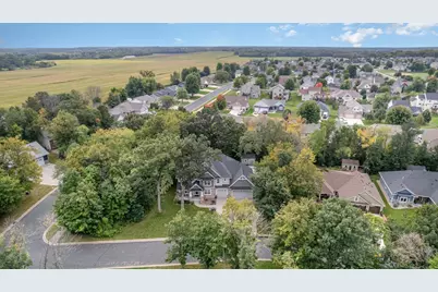 1410 Woodlands Court SE, New Prague, MN 56071 - Photo 3