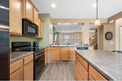 11800 Emery Village Drive N, Champlin, MN 55316 - Photo 9