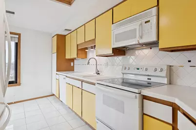 2950 Dean Parkway #1005, Minneapolis, MN 55416 - Photo 11