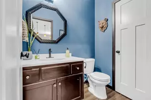 2560 County Road H2 W, Mounds View, MN 55112 - Photo 17