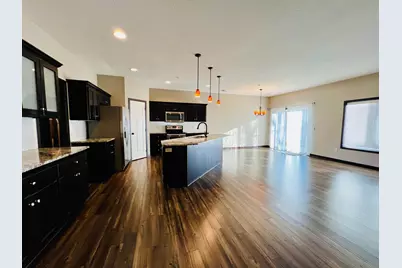 2560 County Road H2 W, Mounds View, MN 55112 - Photo 5