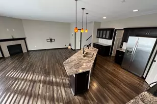 2560 County Road H2 W, Mounds View, MN 55112 - Photo 15