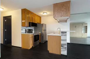 433 S 7th St, Minneapolis, MN 55415 - Photo 5