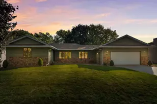 1694 Humboldt Ave, West Saint Paul, MN 55118 - Photo 1