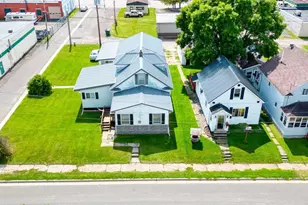 15 W 4th Ave N, Aurora, MN 55705 - Photo 1