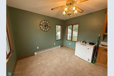 404 5th Street S, Wahpeton,  58075 - Photo 9