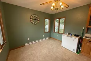 404 5th St S, Wahpeton,  58075 - Photo 9