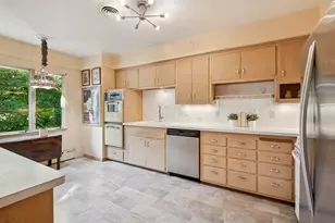 3714 W Bde Maka Ska Pkwy, Minneapolis, MN 55410 - Photo 15