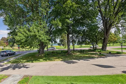 3714 W Bde Maka Ska Parkway, Minneapolis, MN 55410 - Photo 35