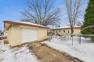 5000 York Ave S, Minneapolis, MN 55410 - Photo 15