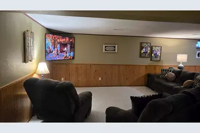 277 3rd Street SW, Blooming Prairie, MN 55917 - Photo 37