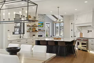 935 Lakewood Hills Rd, Eagan, MN 55123 - Photo 17