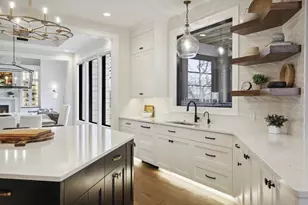 935 Lakewood Hills Rd, Eagan, MN 55123 - Photo 23