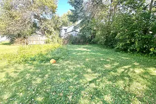 519 8th Ave, Worthington, MN 56187 - Photo 3