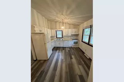 571 County Road B E, Maplewood, MN 55117 - Photo 1