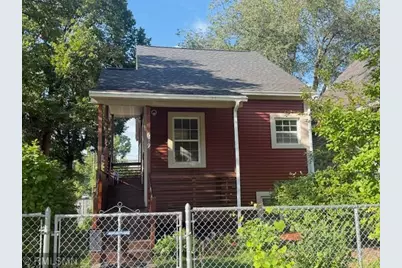 679 Edmund Avenue, Saint Paul, MN 55104 - Photo 1