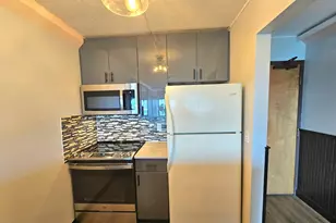 1920 S 1st St, Minneapolis, MN 55454 - Photo 13