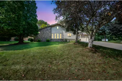 1910 Knollwood Drive, Fairmont, MN 56031 - Photo 37