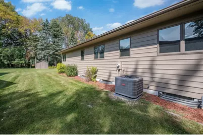 1910 Knollwood Drive, Fairmont, MN 56031 - Photo 41