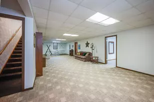 1910 Knollwood Dr, Fairmont, MN 56031 - Photo 27