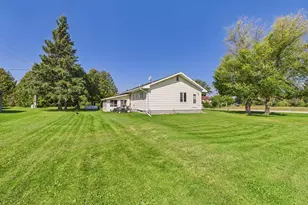 270 4th Ave, Roosevelt, MN 56673 - Photo 5