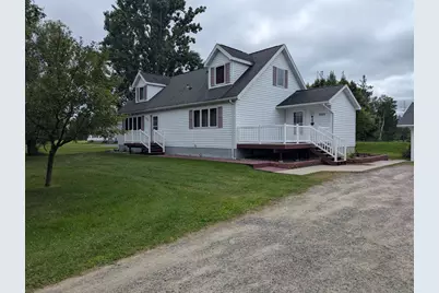 3925 Highway 11, International Falls, MN 56649 - Photo 1